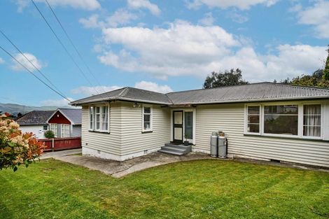 Photo of property in 47 Hay Street, Naenae, Lower Hutt, 5011