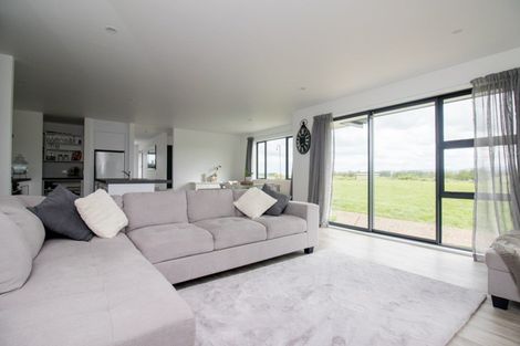 Photo of property in 10 Fern Rise, Paeroa, 3600