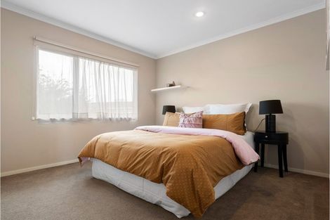 Photo of property in 13a Poto Street, Te Atatu South, Auckland, 0610