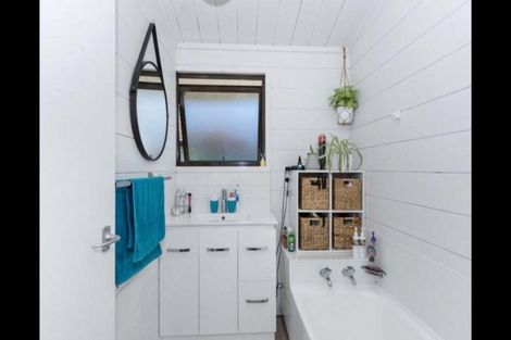 Photo of property in 13620l Papamoa Beach Road, Bethlehem, Tauranga, 3110