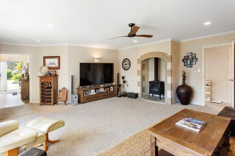 Photo of property in 31 Santa Barbara Drive, Papamoa Beach, Papamoa, 3118