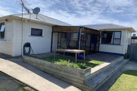 Photo of property in 293 High Street, Eltham, 4322