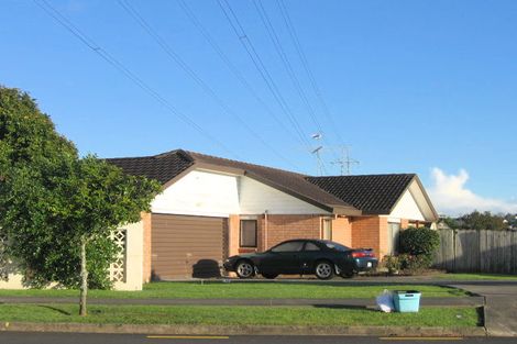 Photo of property in 213 Burswood Drive, Burswood, Auckland, 2013