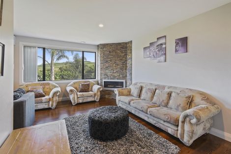 Photo of property in 21 Imperial Place, Flat Bush, Auckland, 2019