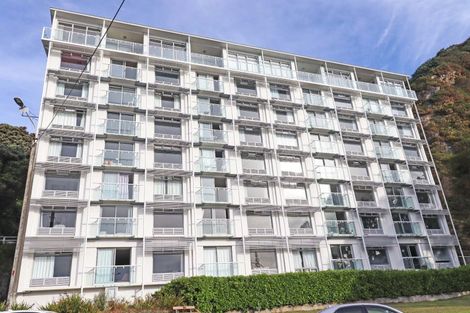 Photo of property in The Capital, 10/370 Oriental Parade, Oriental Bay, Wellington, 6011