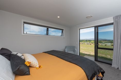 Photo of property in 16 Leaning Rock Road, Springvale, Alexandra, 9393