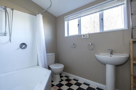 Photo of property in 4 Onslow Street, West End, Timaru, 7910