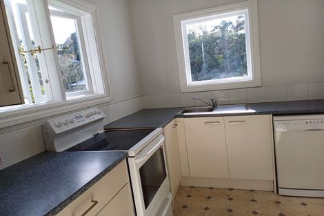 Photo of property in 26 Northland Road, Northland, Wellington, 6012