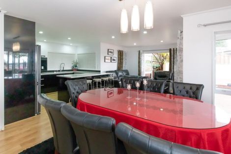 Photo of property in 5 Alice Place, Hillcrest, Auckland, 0627