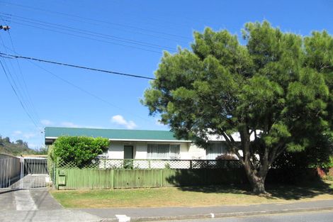 Photo of property in 2a Gillespies Road, Birchville, Upper Hutt, 5018