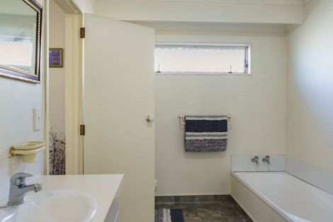 Photo of property in 2/50 Nuffield Avenue, Marewa, Napier, 4110