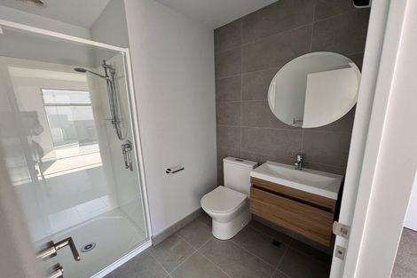 Photo of property in 5/10 New Brighton Road, Shirley, Christchurch, 8061