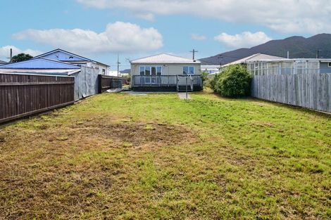 Photo of property in 40 York Street, Moera, Lower Hutt, 5010