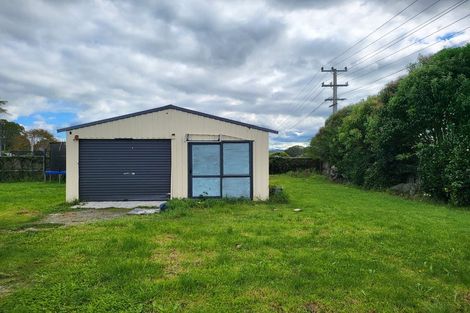 Photo of property in 401 Main Road, Huapai, Kumeu, 0810