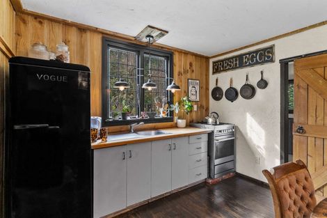 Photo of property in 280 Whitecliffs Road, Whitecliffs, Coalgate, 7673