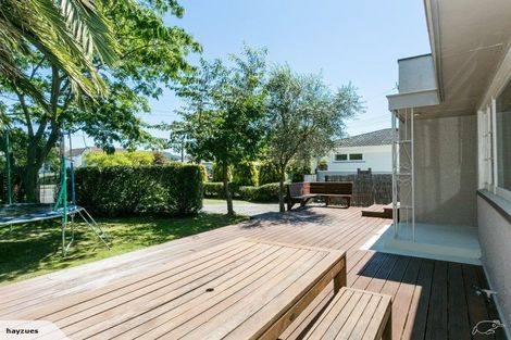 Photo of property in 33 Avondale Road, Taradale, Napier, 4112