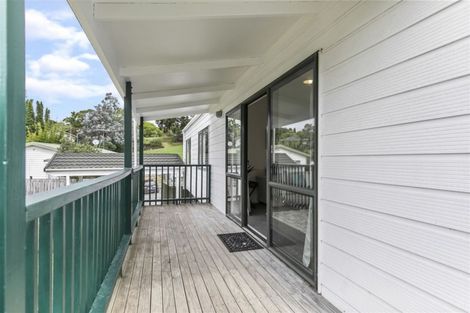Photo of property in 29 Loughanure Place, Massey, Auckland, 0614