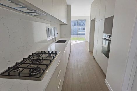 Photo of property in 6 Yellow Pear Lane, Karaka, 2578