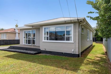Photo of property in 27 Middlesex Street, Levin, 5510