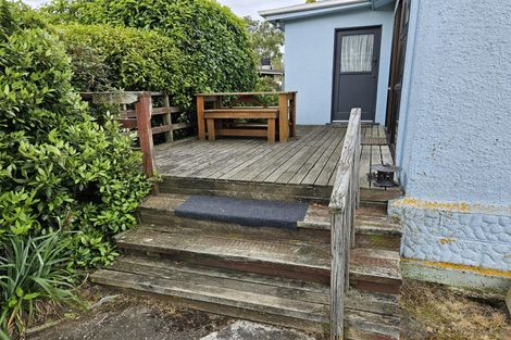 Photo of property in 9 Arthur Road, Owaka, 9585