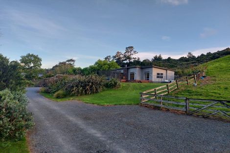 Photo of property in 327 Ahuroa Road, Puhoi, Warkworth, 0994