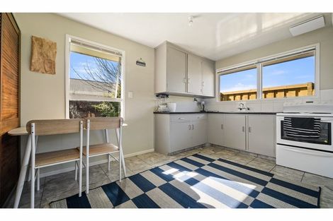 Photo of property in 2/59 Winters Road, Redwood, Christchurch, 8051