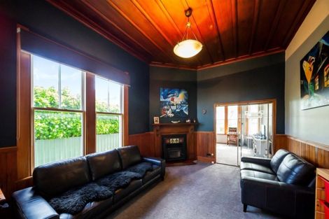 Photo of property in 70 Disraeli Street, Hawera, 4610