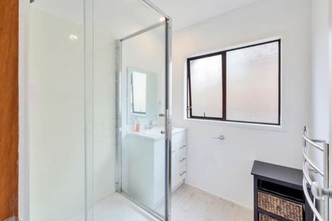 Photo of property in 1/22 Stredwick Drive, Torbay, Auckland, 0630