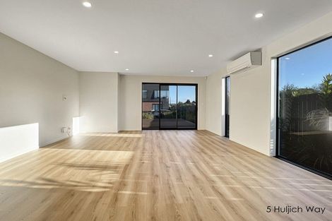 Photo of property in 5 Huljich Way, Hobsonville, Auckland, 0616