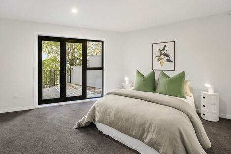 Photo of property in 1/25 Thane Road, Roseneath, Wellington, 6011