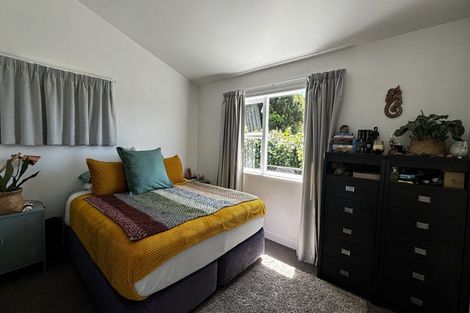 Photo of property in 18 Muri Road, Pukerua Bay, 5026