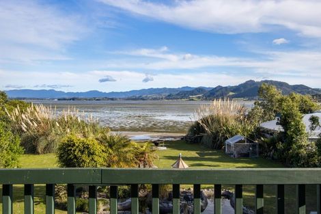Photo of property in 35a Waione Avenue, Athenree, Katikati, 3177