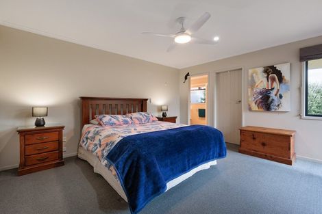 Photo of property in 550 Gloucester Road, Papamoa Beach, Papamoa, 3118