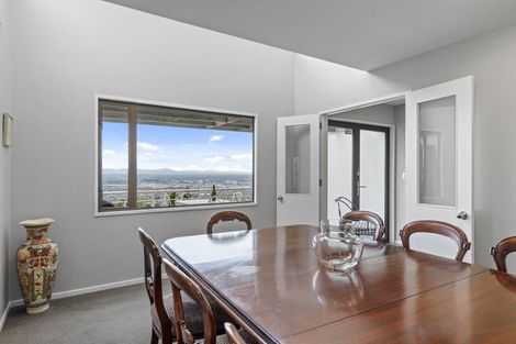 Photo of property in 3 Allom Lane, Cashmere, Christchurch, 8022