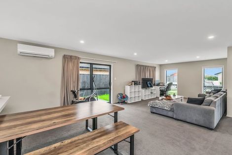 Photo of property in 52 Longcot Drive, Rolleston, 7615