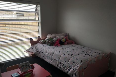 Photo of property in 1/2 Hilton Road, Saint Andrews, Hamilton, 3200