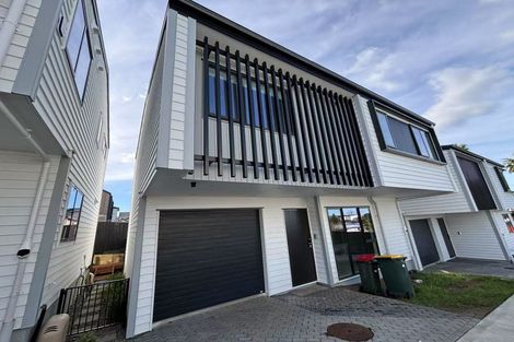 Photo of property in 19b Line Road, Glen Innes, Auckland, 1072