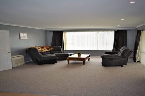 Photo of property in 37 Waterford Drive, Winton, 9720