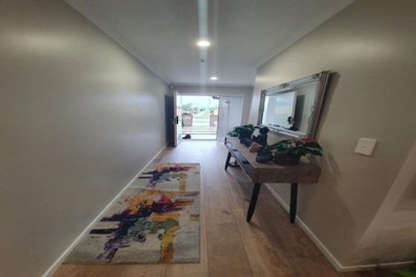 Photo of property in 37 Wellfield Drive, Papakura, 2110