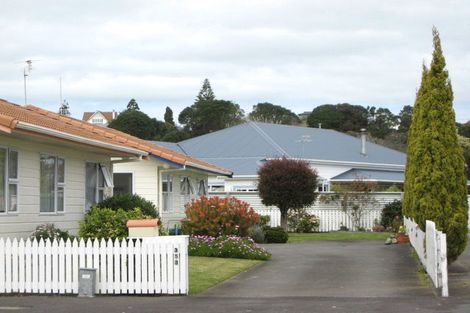 Photo of property in 1/353 Saint Aubyn, Moturoa, New Plymouth, 4310