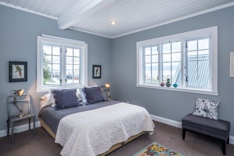 Photo of property in 12 Frandi Street, Thorndon, Wellington, 6011