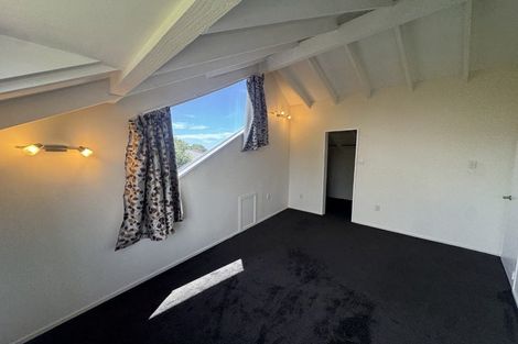 Photo of property in 7 Hannah Place, Redwood, Christchurch, 8051