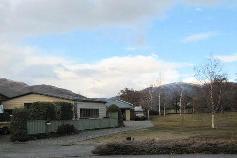 Photo of property in 16 Sarita Place, Cromwell, 9310