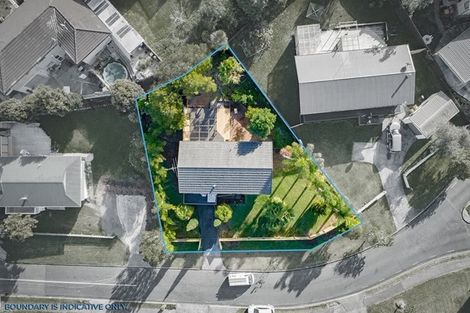 Photo of property in 4 Kayle Glen, West Harbour, Auckland, 0618