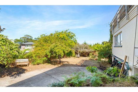 Photo of property in 7 Celsmere Lane, Te Atatu Peninsula, Auckland, 0610