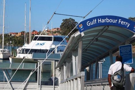 Photo of property in 15 Palm View Terrace, Gulf Harbour, Whangaparaoa, 0930