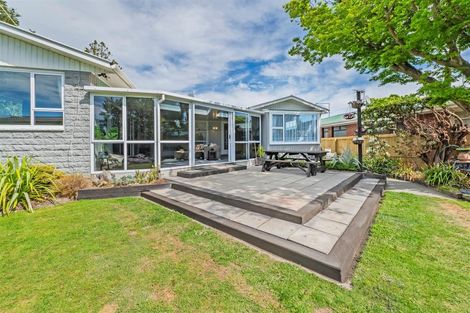 Photo of property in 140 Kendal Avenue, Burnside, Christchurch, 8053