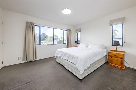 Photo of property in 40/2 Armoy Drive, East Tamaki, Auckland, 2016