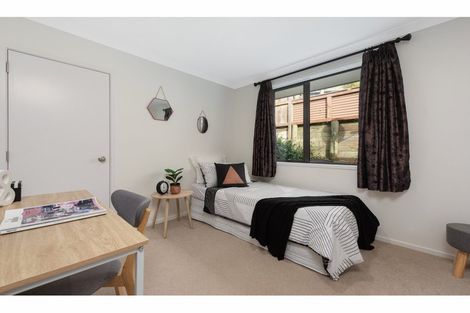 Photo of property in 31 Bateleur Close, Welcome Bay, Tauranga, 3112