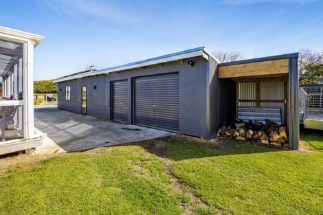 Photo of property in 49 Kawei Road, Ohawe, Hawera, 4671